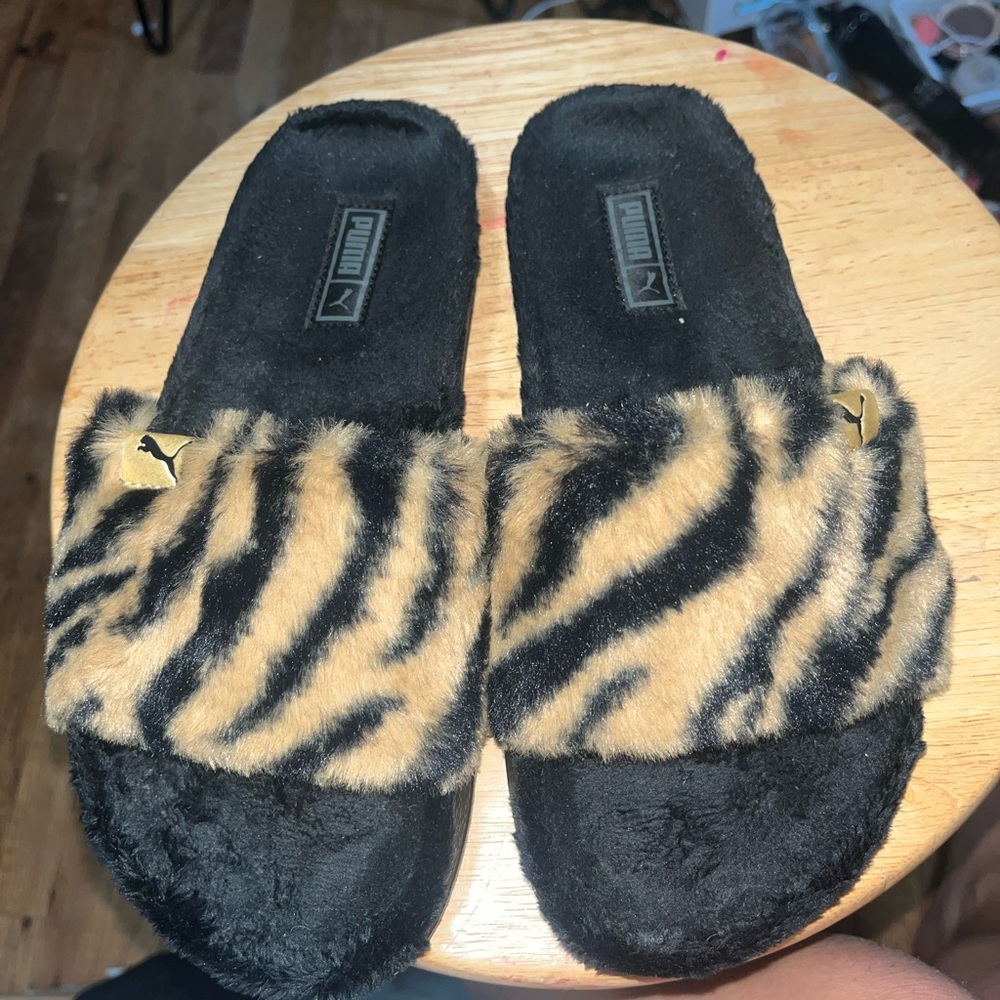 PUMA SLIDES - Picture 3 of 4